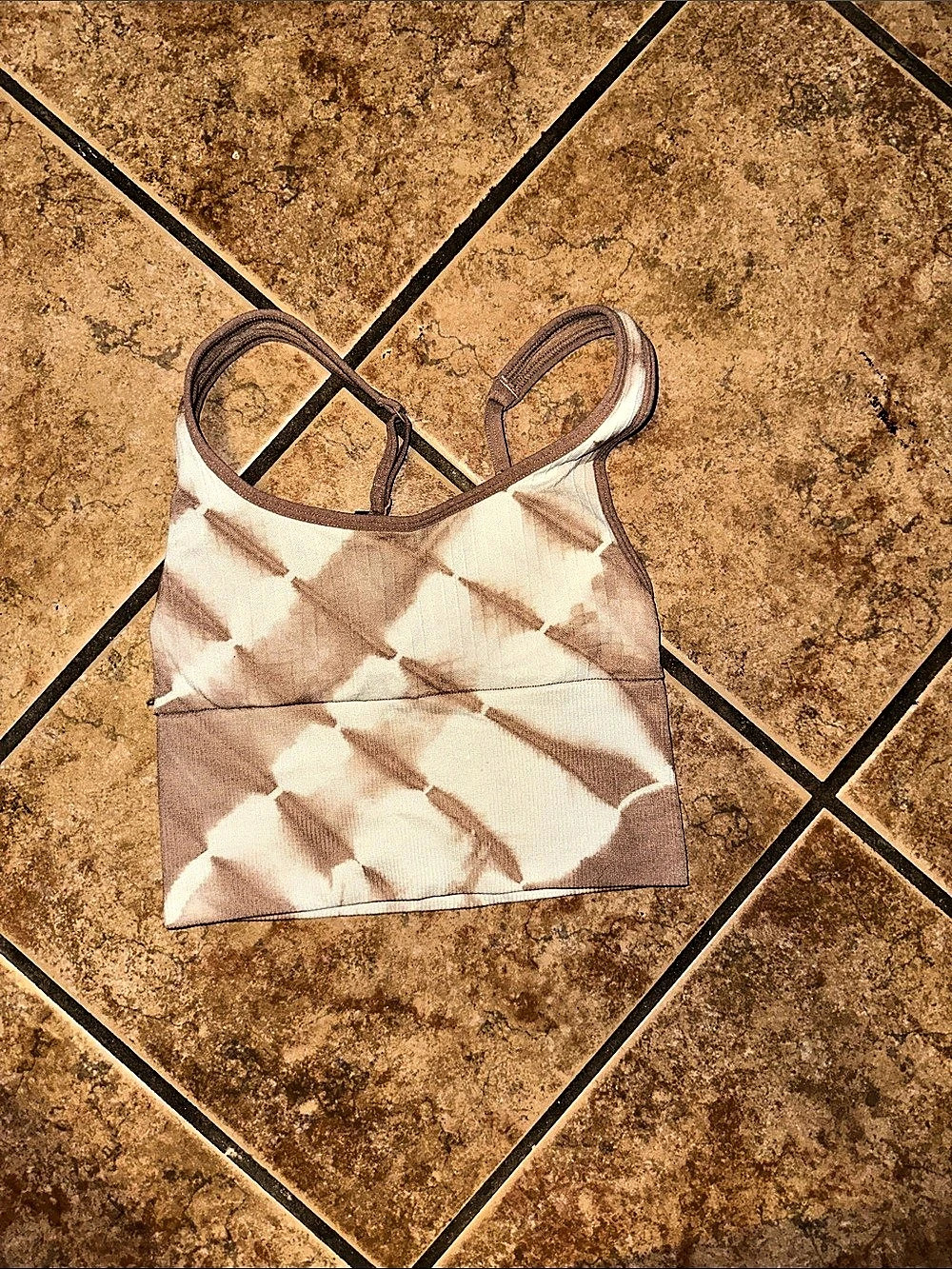 PINK Tie-Dye Sports Bra in a tie-dye beige and white color size xxs